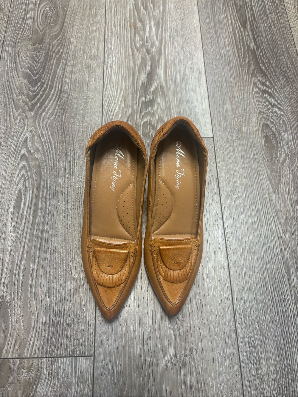 Mona Flying Classic Tan Leather Pointed-Toe Pumps - Women's - Picture 3 of 12